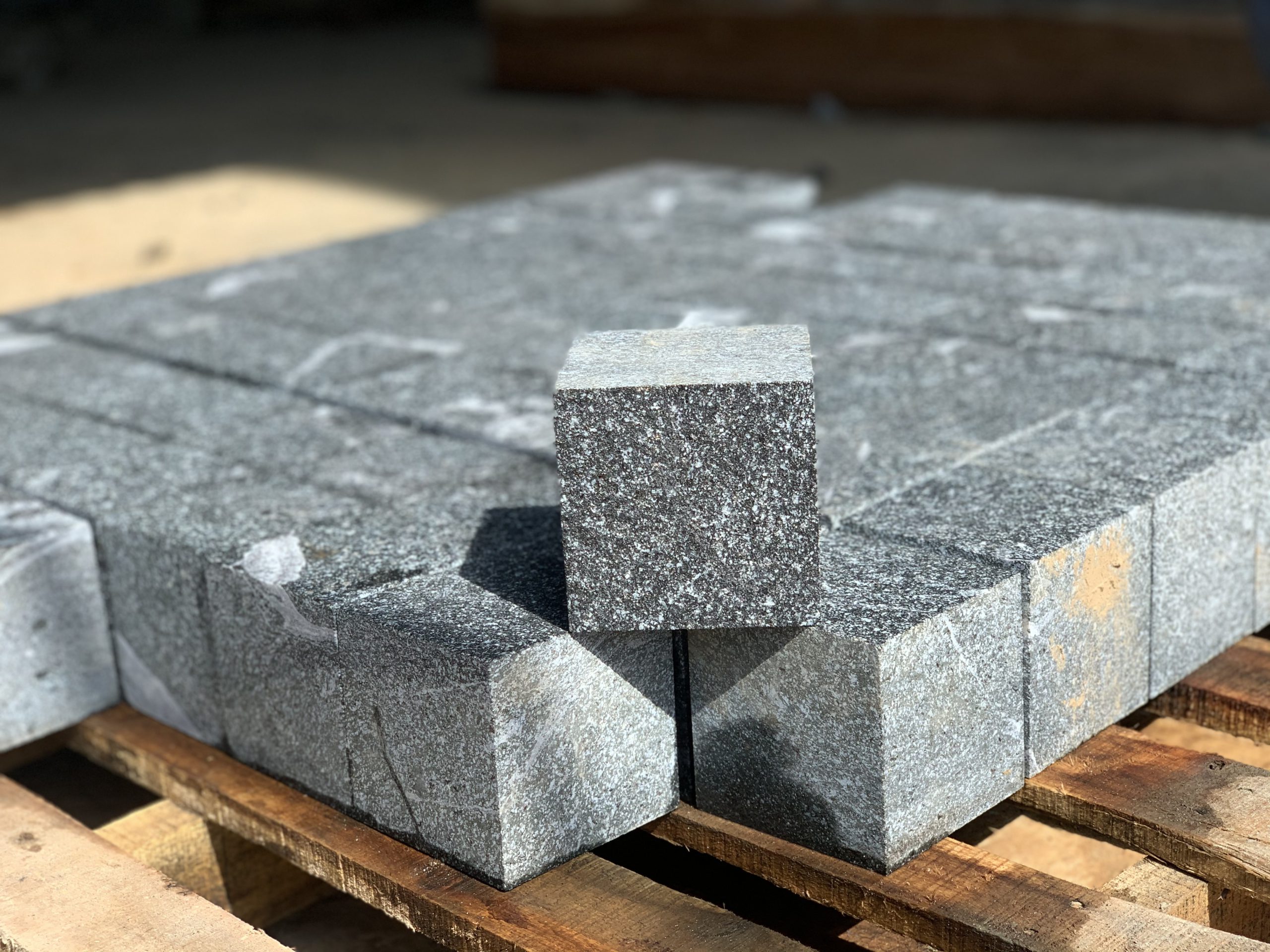 Amphibolite Black