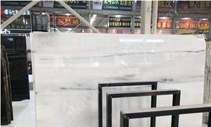 Atlantis White