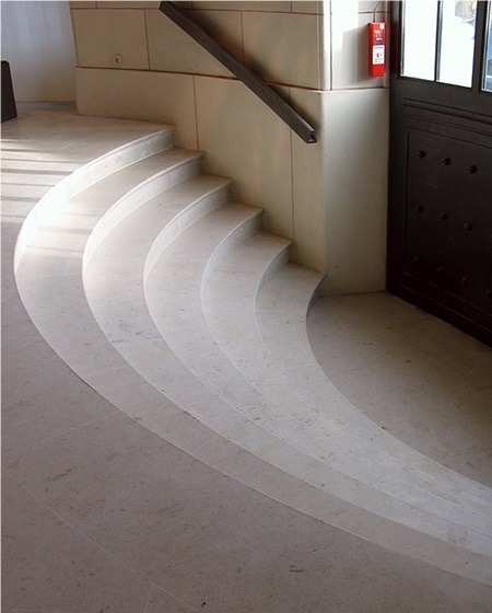 Beige Perola Limestone