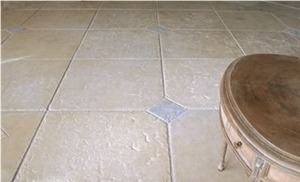 Benjamin Gold Limestone