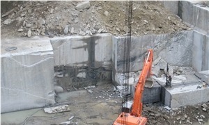 Beola Grigia Servezzo Gneiss