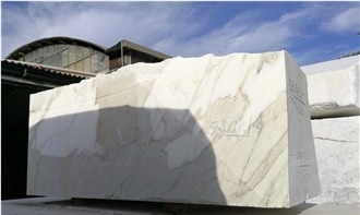 Bianco Calacatta Marble
