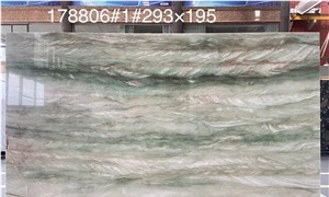 Botanic Bordeaux Quartzite