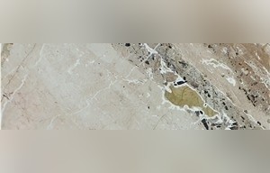 Breccia Champagne