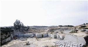 Gris Perla Granite