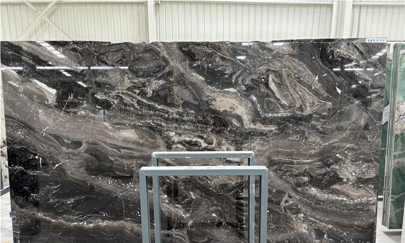 Iride Nero Marble
