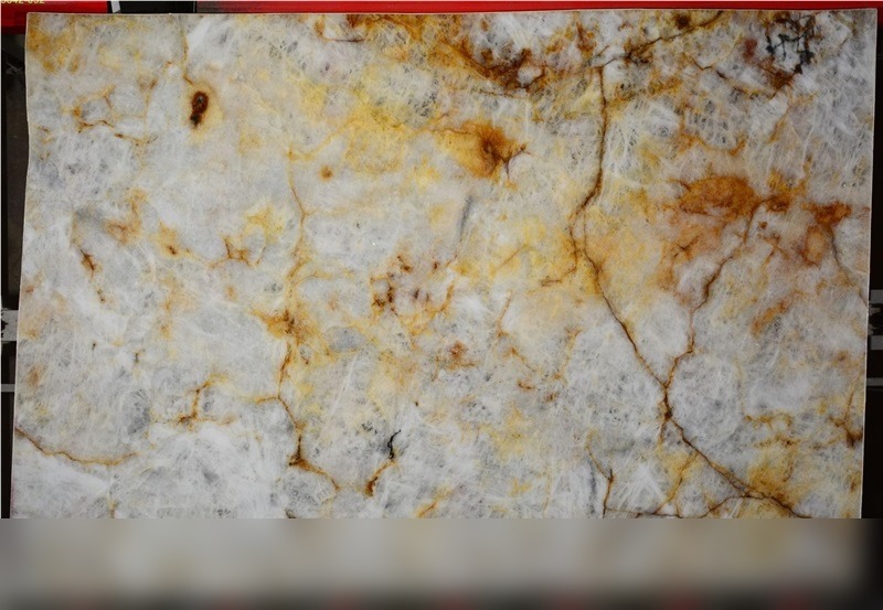 Krystallus Quartzite
