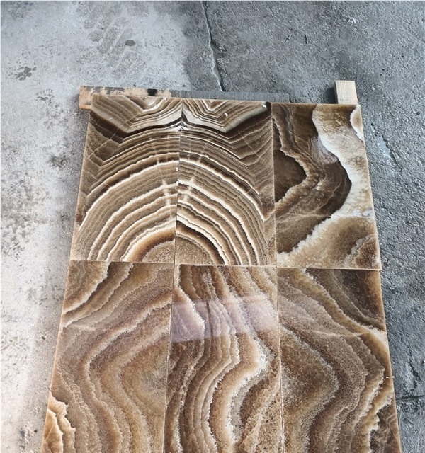Onyx Caramello