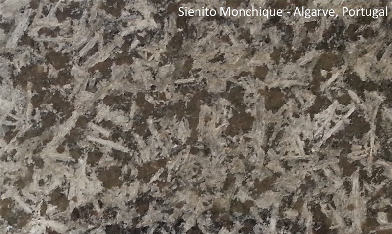 Sienito De Monchique