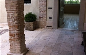 Travertino Etrusco Chiaro Capanni