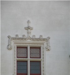 Tuffeau Limestone
