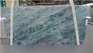 Verde Smeraldo Quartzite