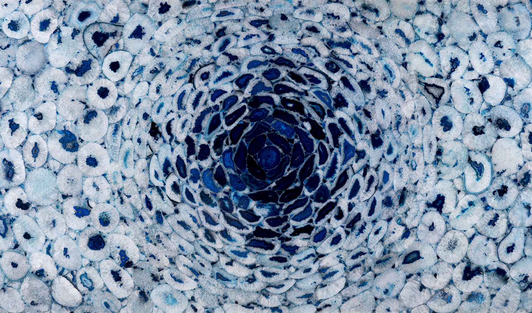 Agate Blue Tornada