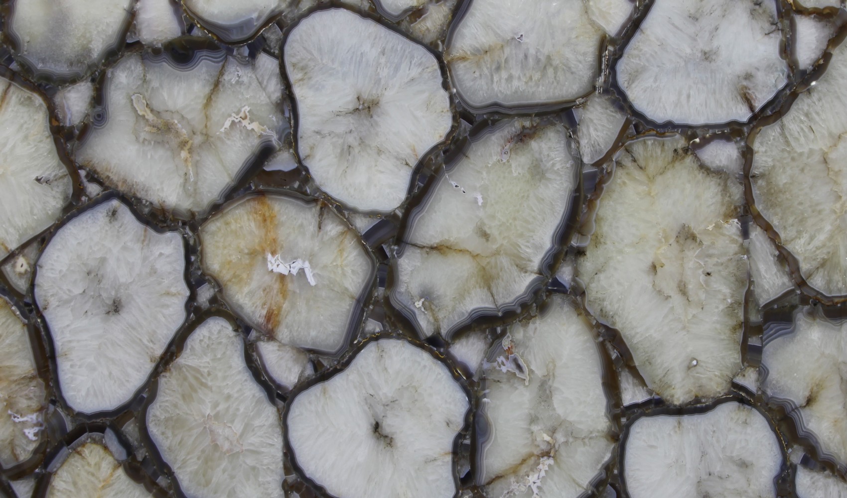 Agate Thera