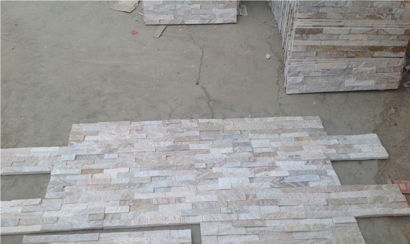 Arktinen Aventuriini Quartzite