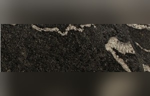 Cavalete Black Granite