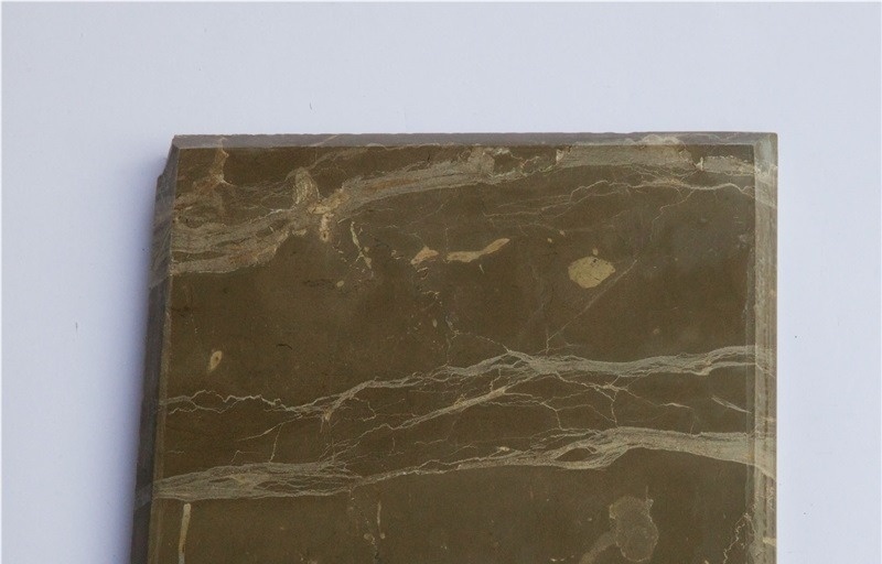 Egufume Marble