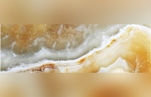 Golden Cloud Onyx