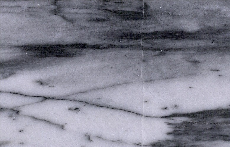 Lola Sky Marble