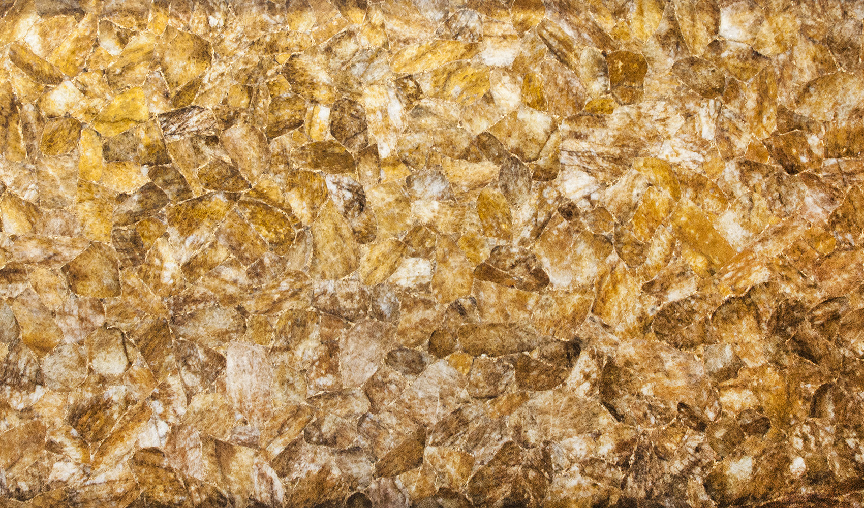 Quartz Chocolate With Gold