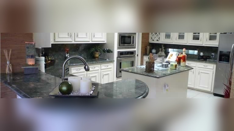 Verde Ciottolo Granite