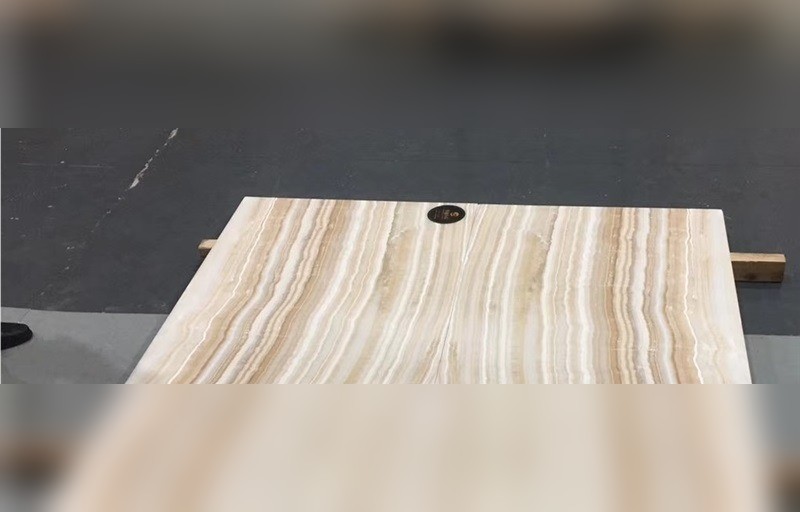Willow Onyx